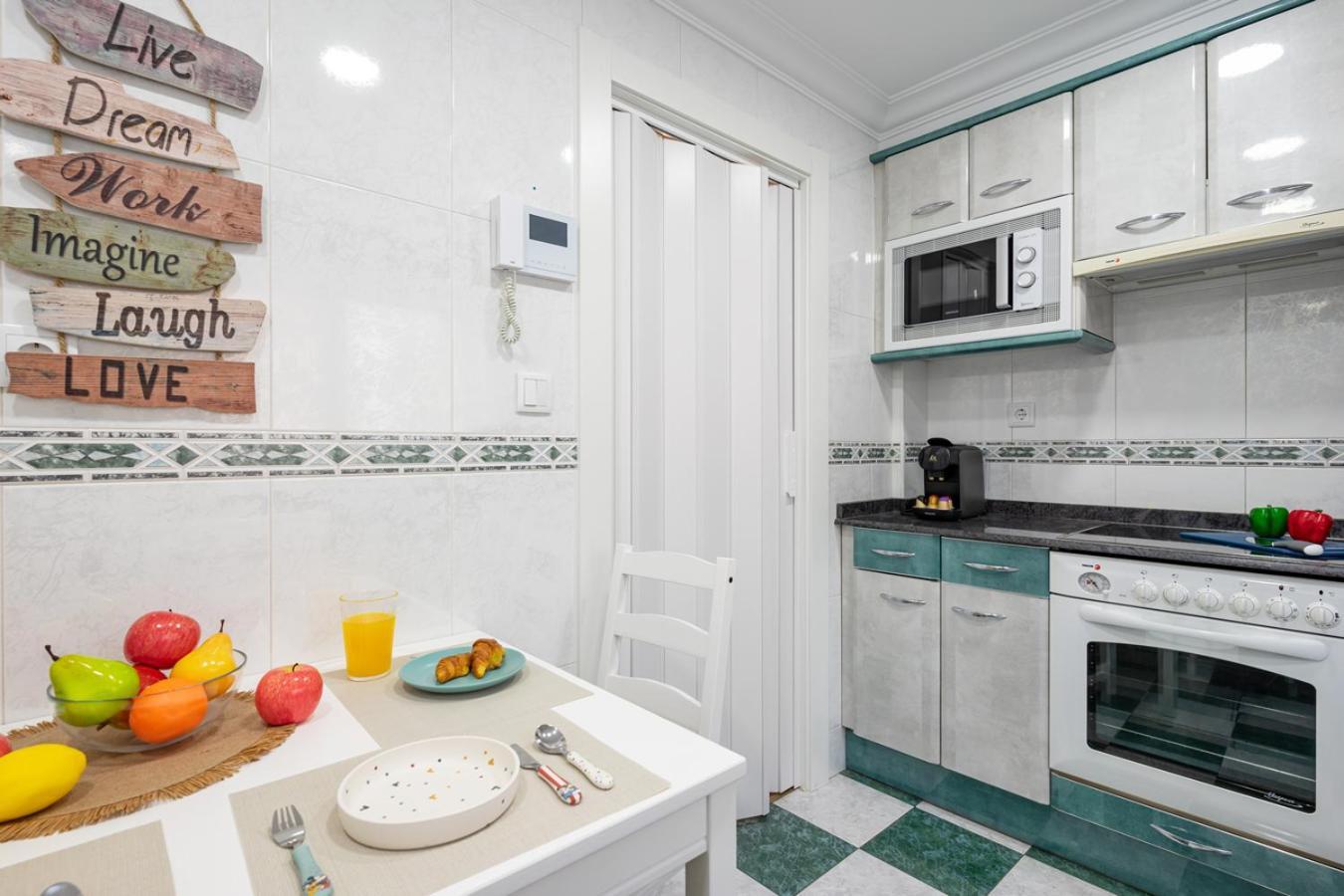 Apartamento Tres Mares Gijon Luaran gambar